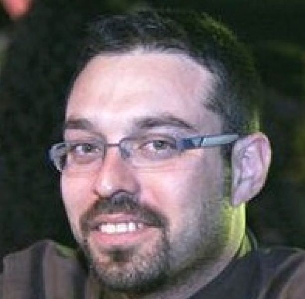 יניב שוכמן